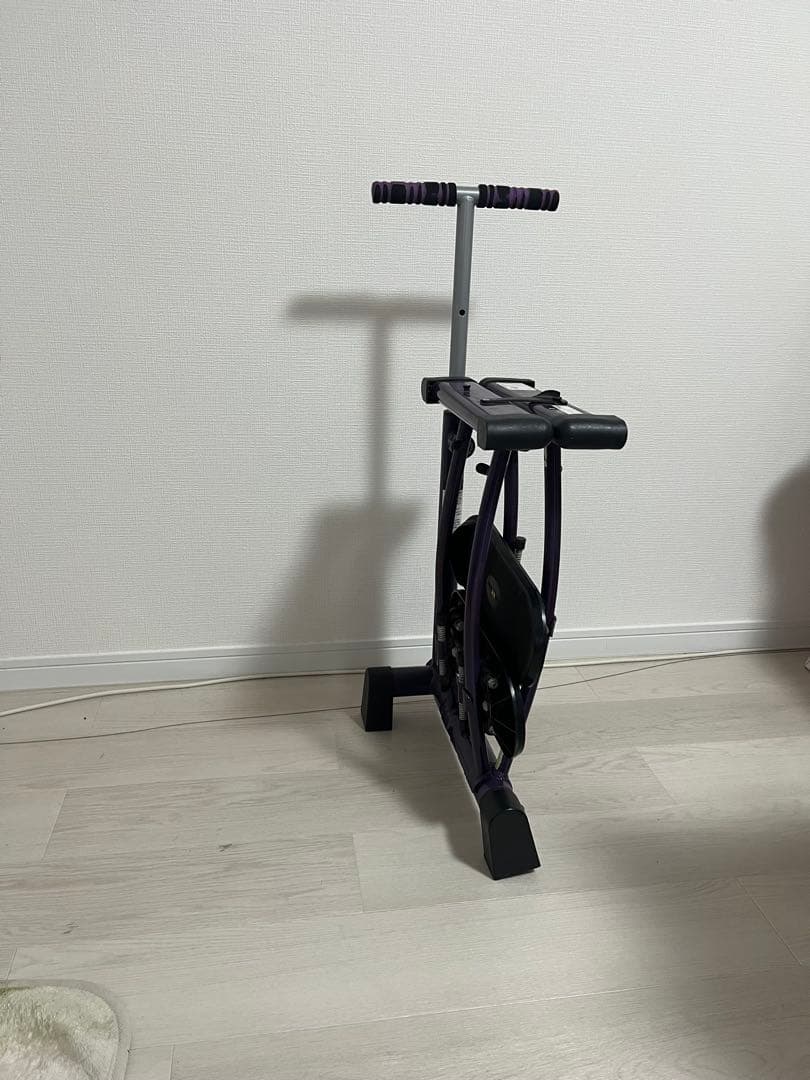 LEG MAGIC エクササイズマシン 筋トレ　軽量　コンパクト収納　ダイエット