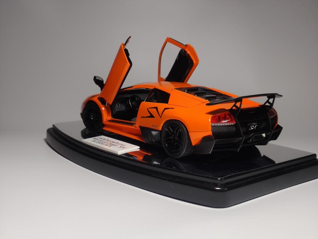 1/24 ランボルギーニ ムルシエラゴ SV 完成品