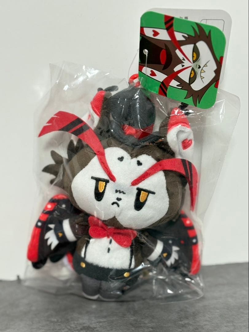 HAZBIN HOTEL おすわりマスコット　アラスター　　ヴォックス　ハスク