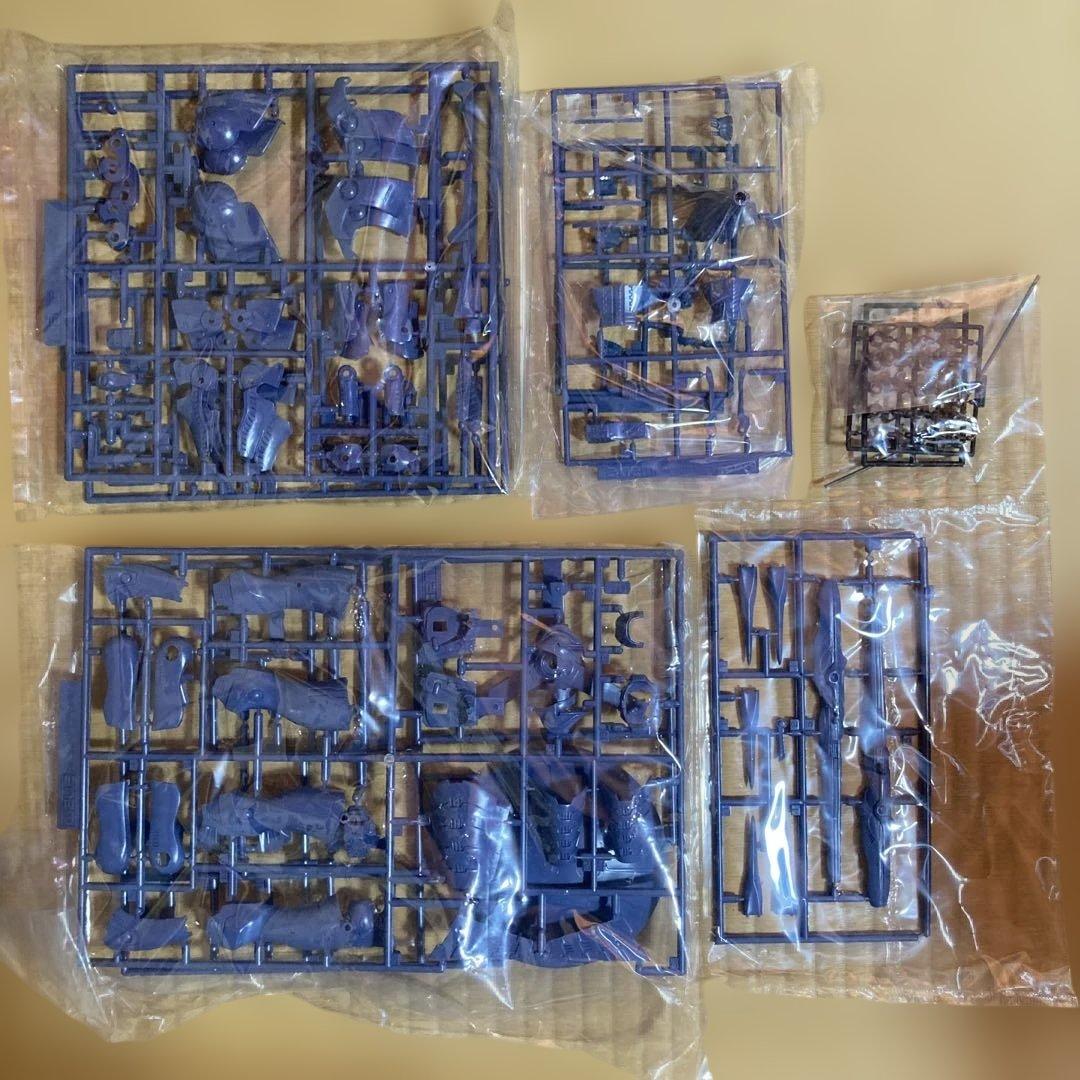 1/100 スケール　WAVE バッシュ・ザ・ブラックナイト