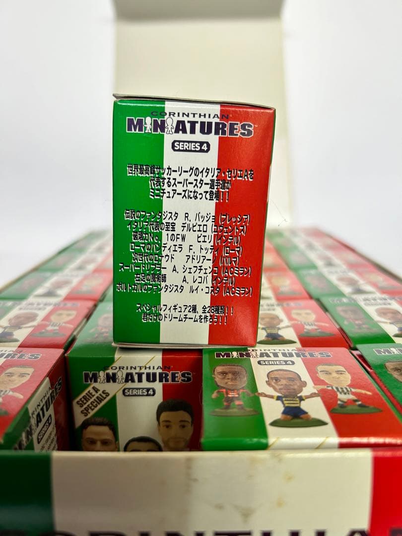 コリンシアン　サッカー　イタリア　セリエA  フィギュア　1カートン　1箱