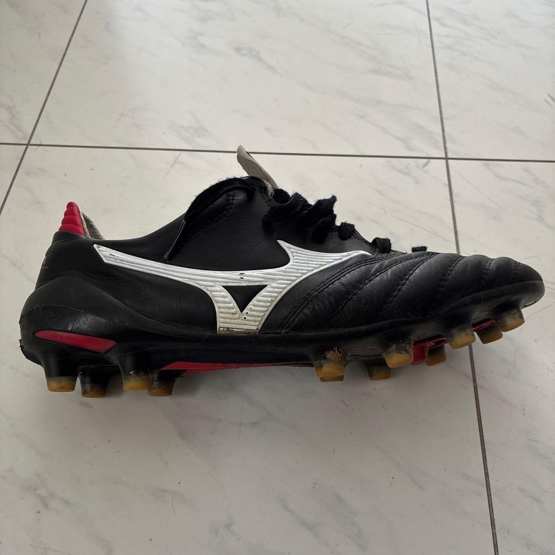 Mizuno Morelia サッカーシューズ ブラック/レッド