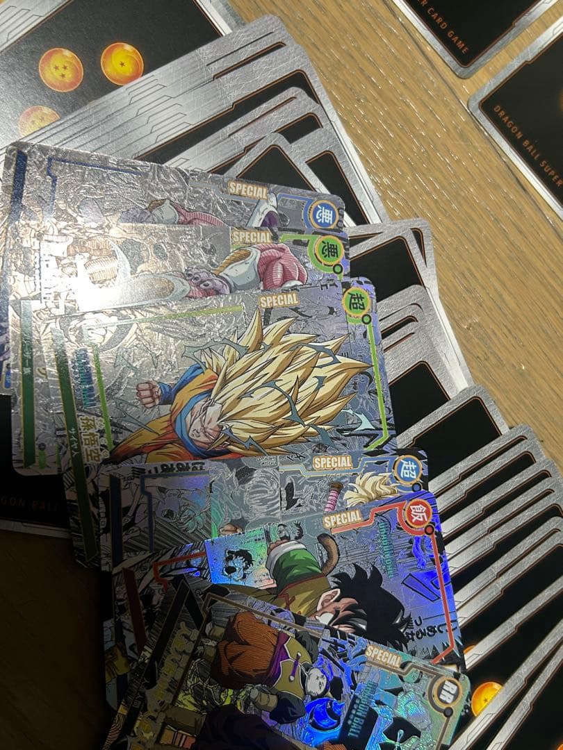 ドラゴンボール　カード　コミパラ　全種