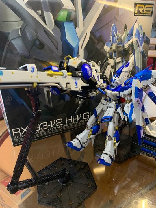 RG 1/144 Hi-νガンダム