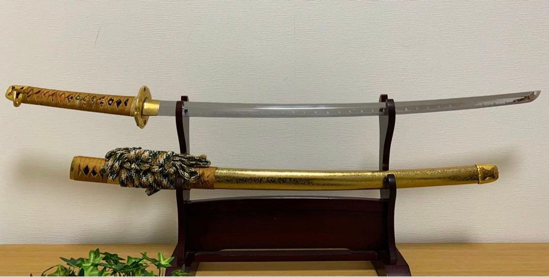 【特選模造刀/金彩黄金拵】日本刀 太刀 とんでもなく美しい拵 儀礼 儀式 威光
