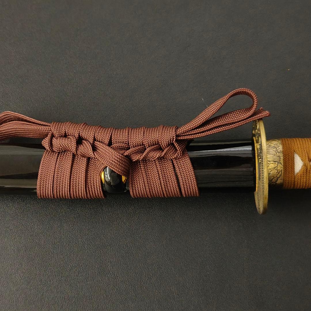 遙*人様 日本刀　模造刀　牡丹獅子の図　木製刀　硬木製　居合練習　合金装具　刀剣