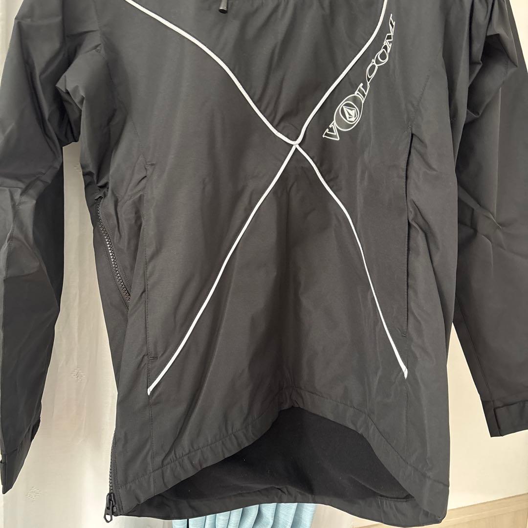 [新品未使用]VOLCOM スキーウェア　M