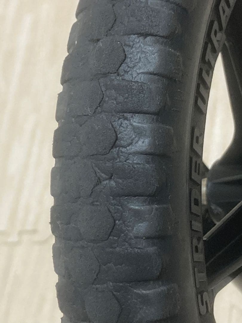 ストライダー スポーツモデル 12インチ　イエロー