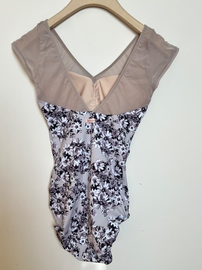 stina バレエレオタード　Sサイズ