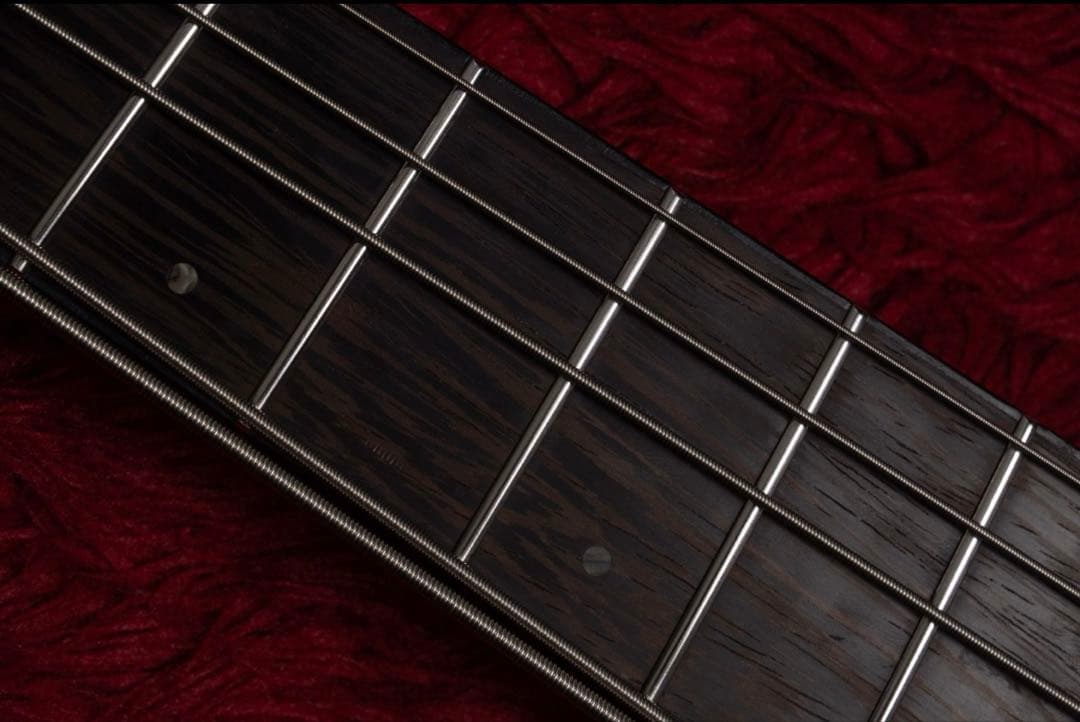 ベース Ibanez EHB1135MS