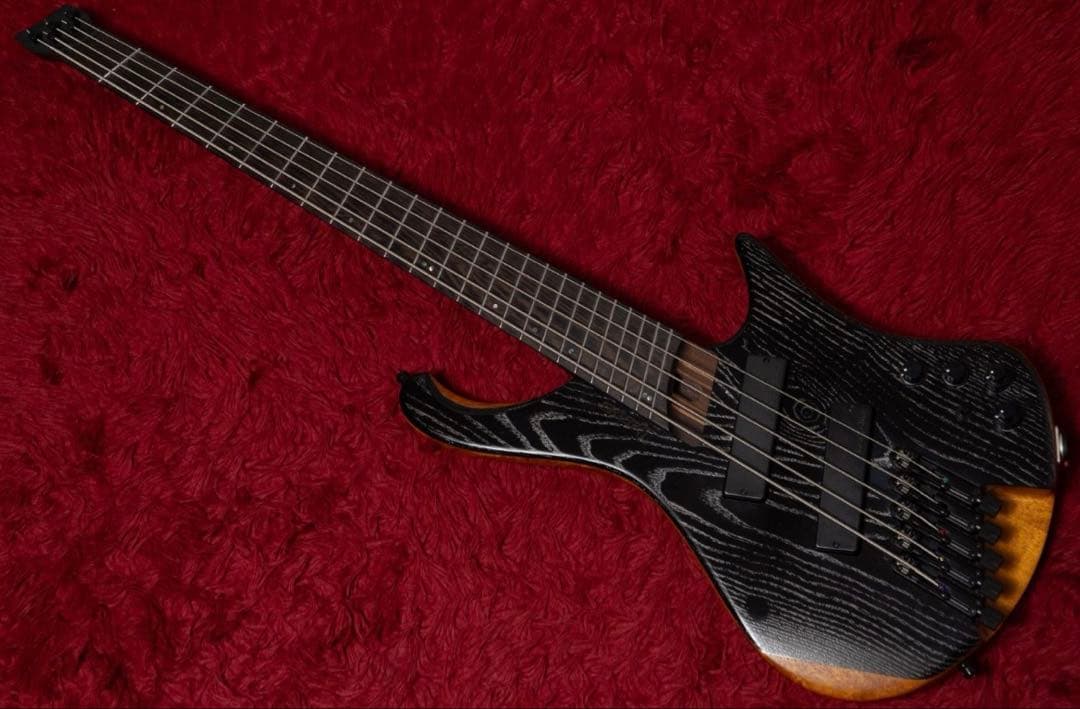 ベース Ibanez EHB1135MS