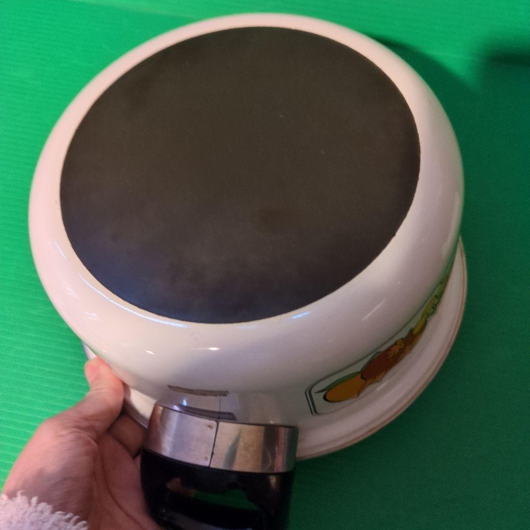 昭和レトロ　野菜柄　ホーロー鍋　デッドストック