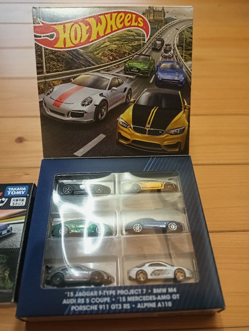 Hot Wheels ミニカーセット トミカ　マッチボックス　新品　日本車