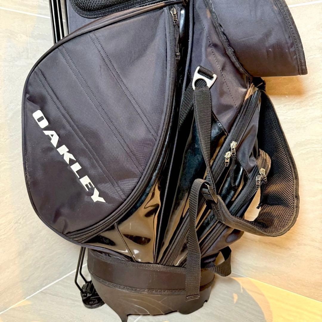 【美品】OAKLEY SKULL キャディバッグ　9.0型