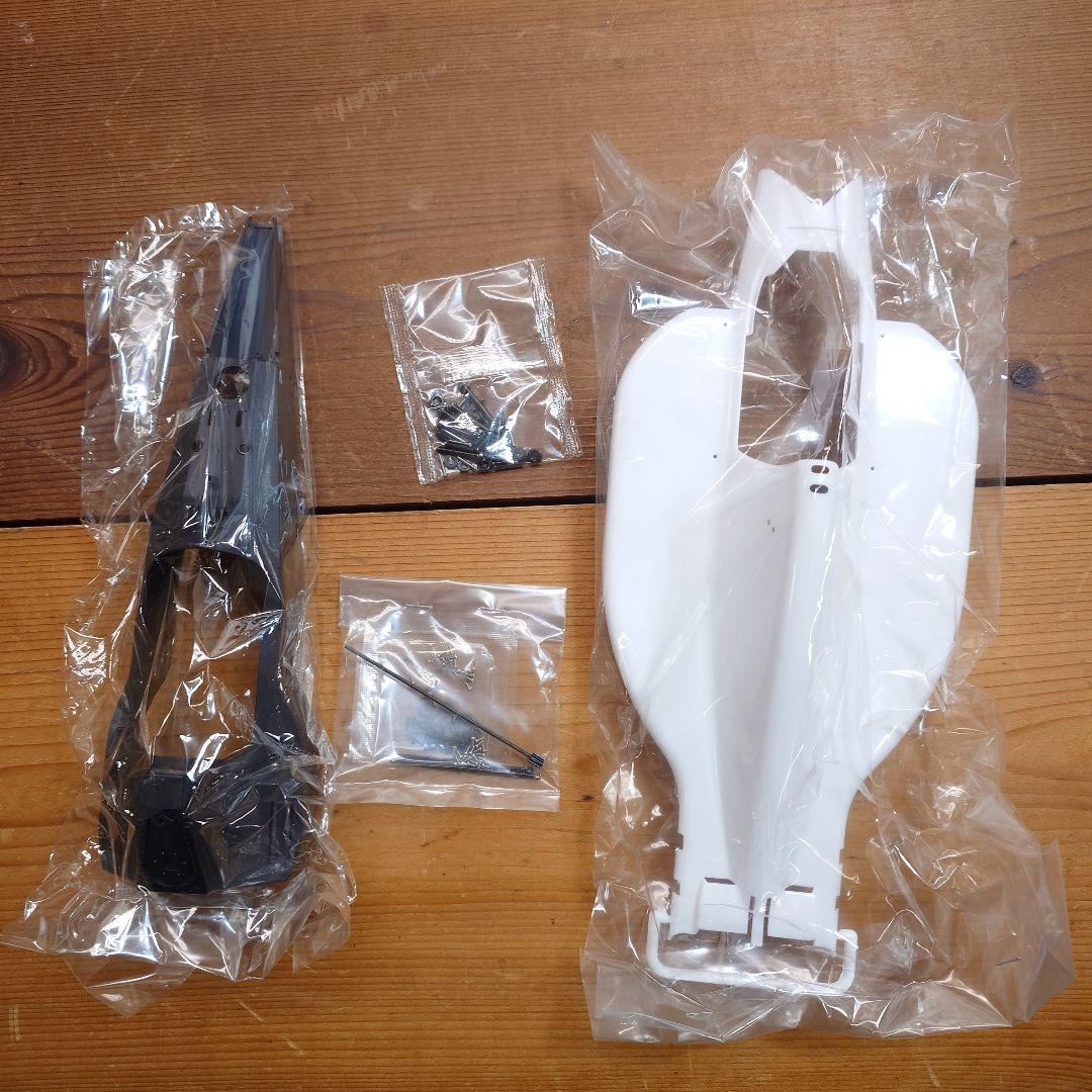 マクラーレンMP4/6Honda 1/12スケール プラモデル