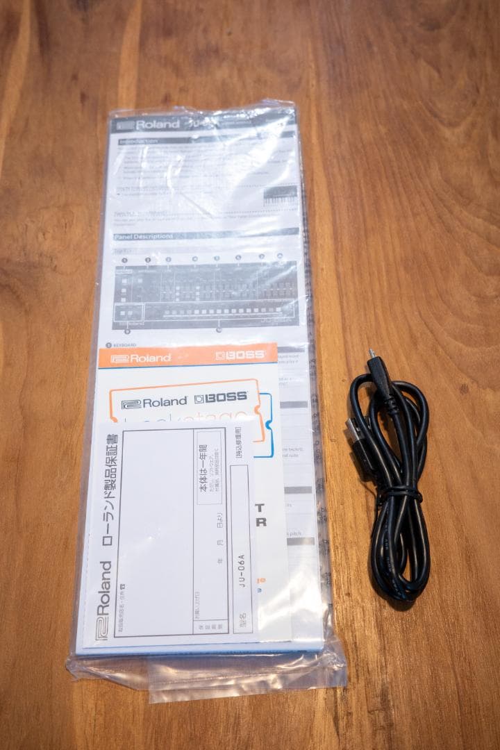 Roland JU-06A シンセサイザー Juno 106 60 ローランド