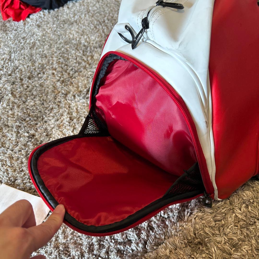 Nike ゴルフ　ボストンバック！赤と白 中型