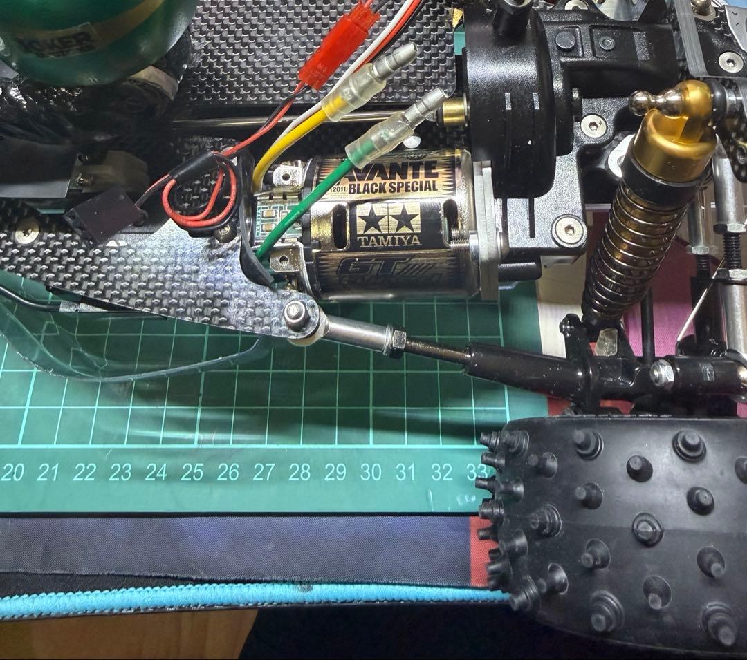 タミヤ1/10 アバンテ(2011)ブラックスペシャル