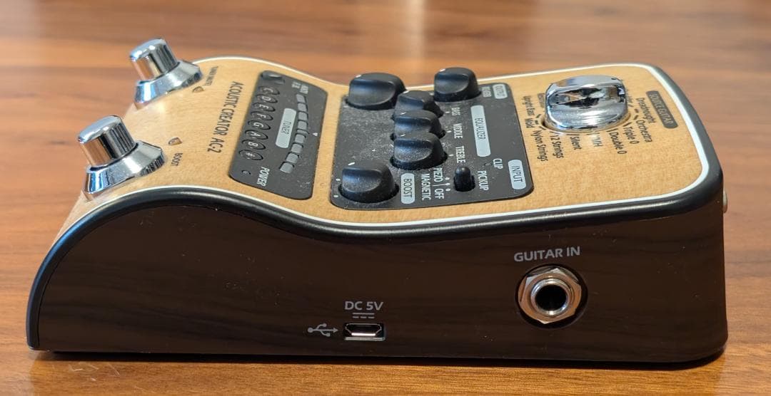 ZOOM AC-2 アコースティックギター用プリアンプ