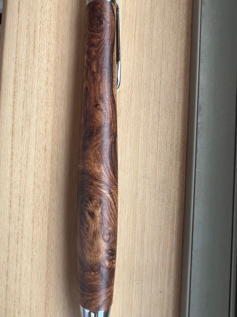 sさま専用　工房楔ローズウッド瘤杢　ルーチェペン