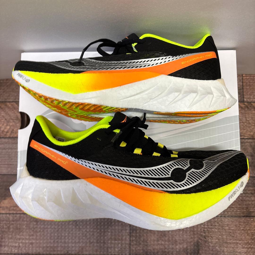 saucony サッカニー　エンドルフィンプロ4 27cm