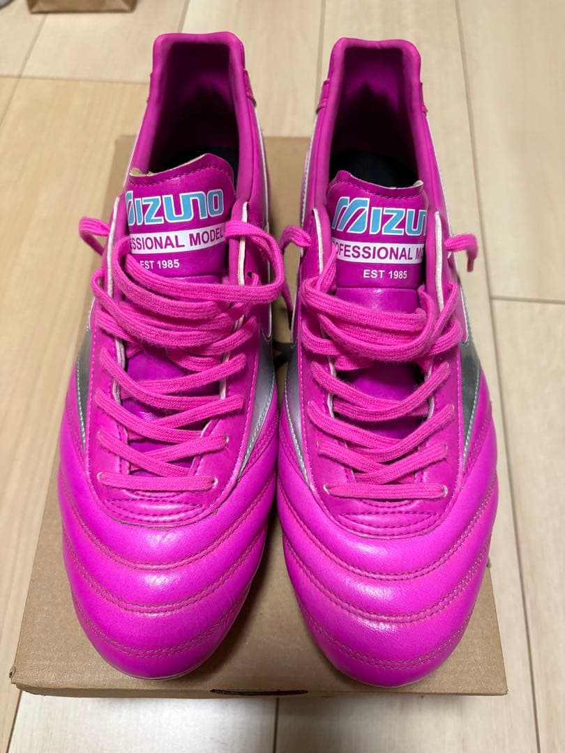 美品 海外限定モデル MIZUNO ミズノ モレリア2 PRO AG 27.0