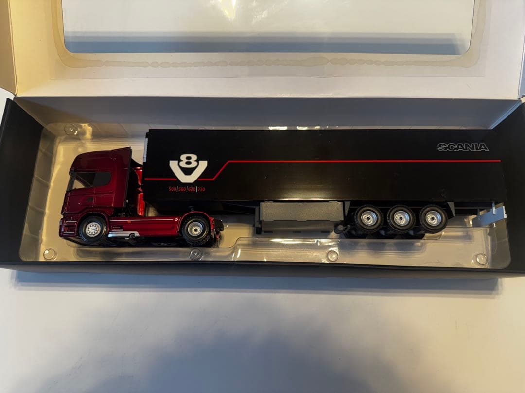 スカニア 模型
