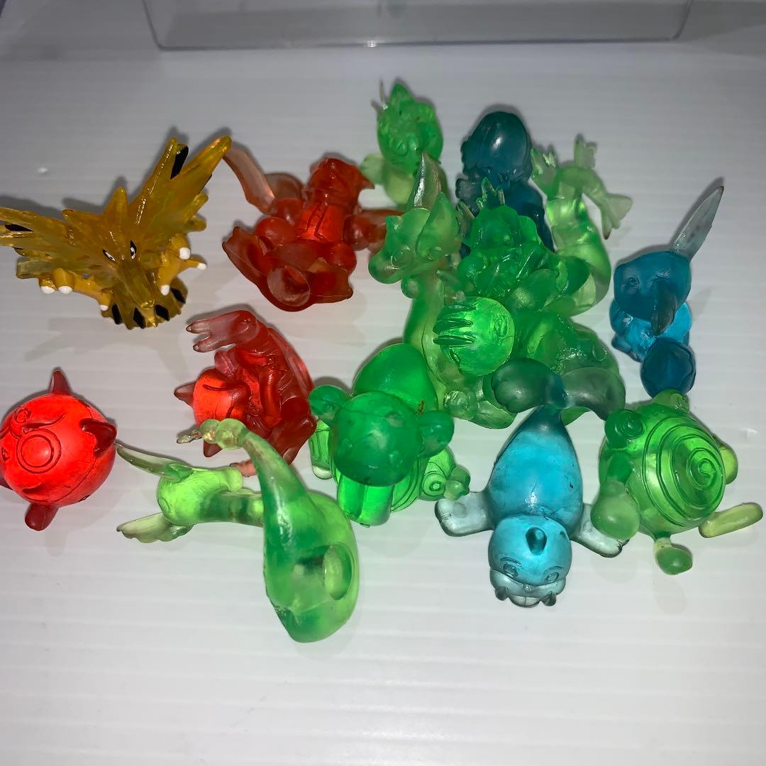 激レア　任天堂　ポケモン　レトロフィギュア　クリアソフビ　サンダー、ストライク他