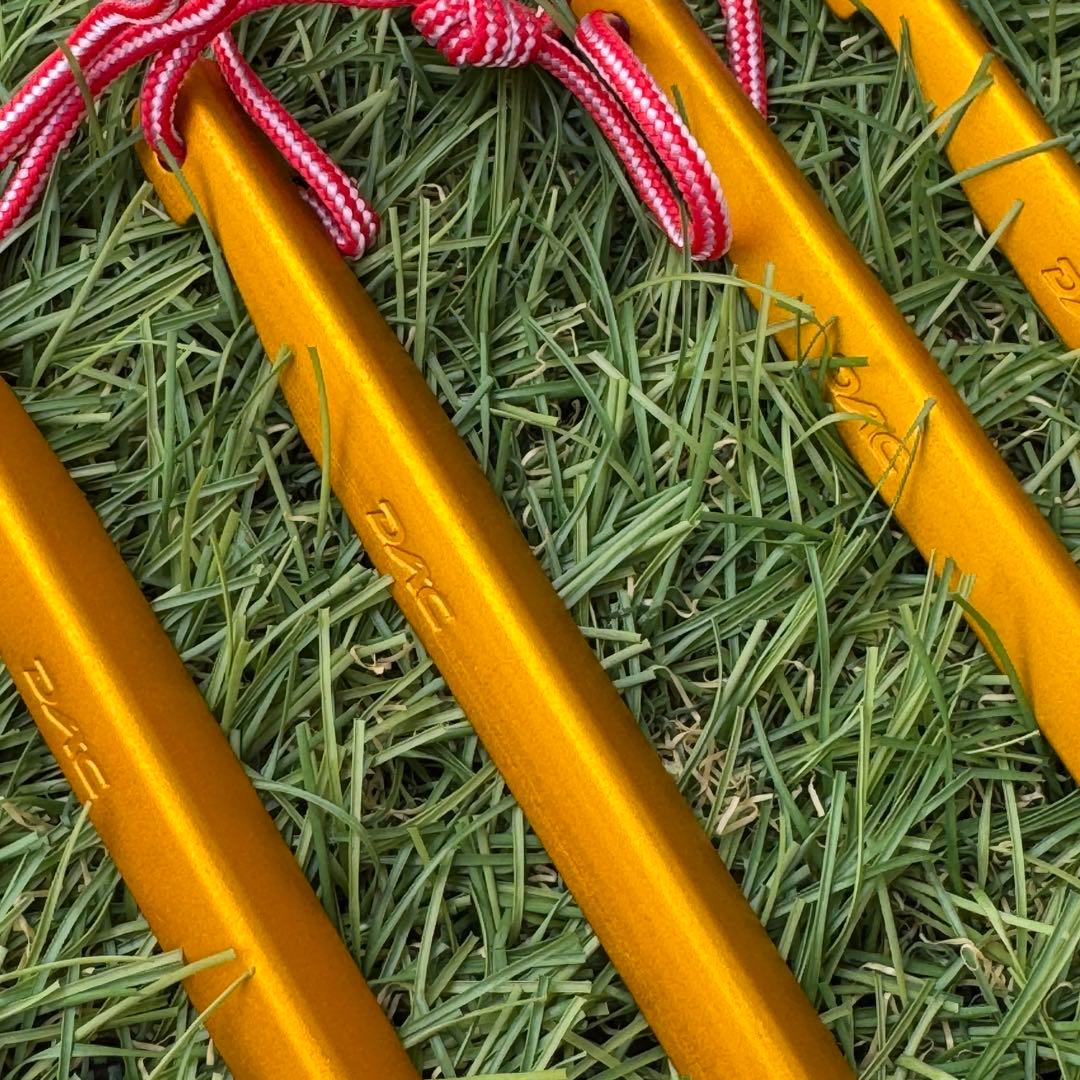 美品　ヒルバーグ アクト 純正フットプリント付き　Akto サンド