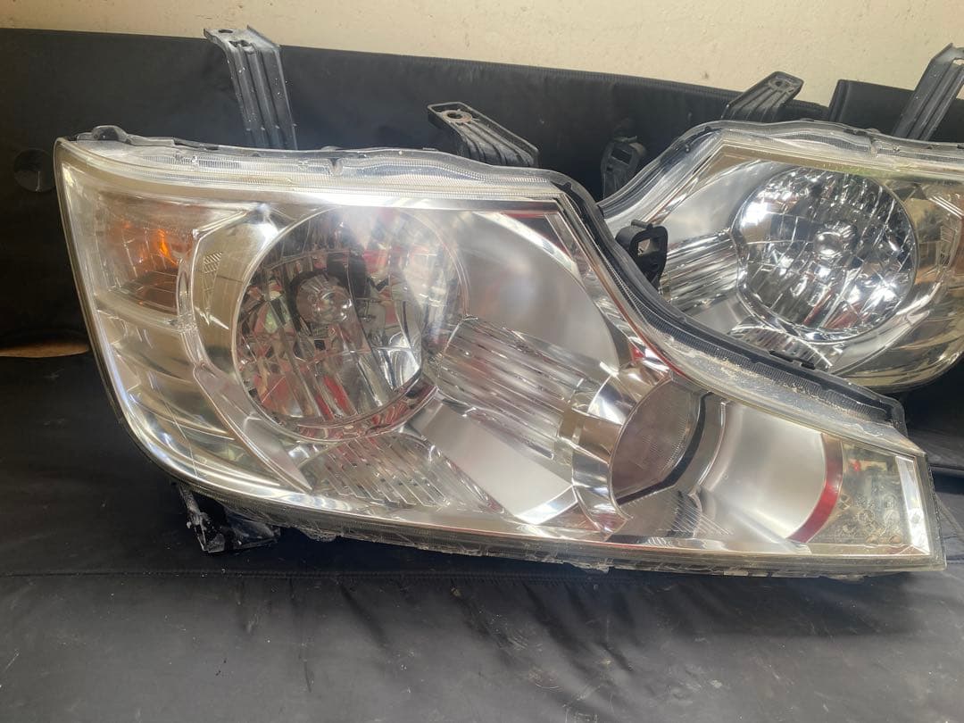 ホンダ ステップワゴン RK1 RK2 前期 純正 ハロゲン ヘッドライト 左右