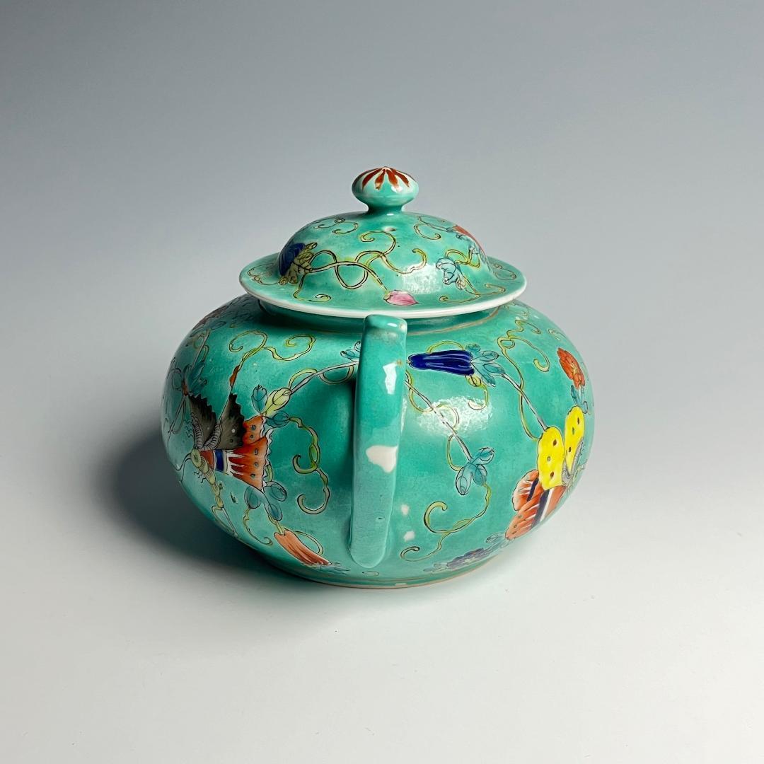 緑釉粉彩瓜果蝶紋水注 大清光緒年製 款 中国古玩 美術 唐物 A560