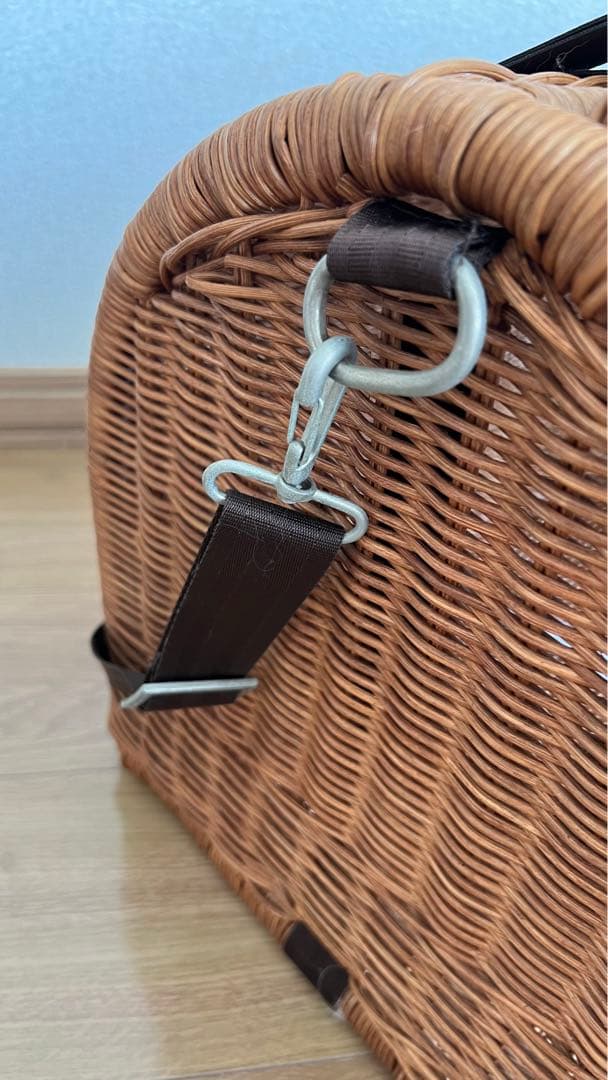 ラタン製ペットキャリーケース　猫　犬　シンシアジャパン