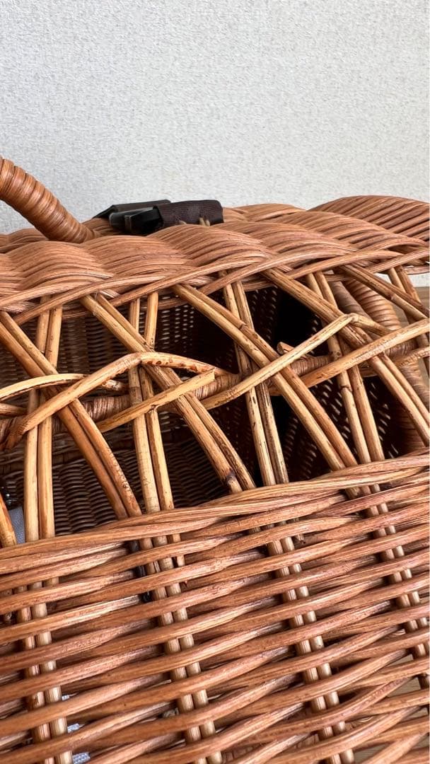 ラタン製ペットキャリーケース　猫　犬　シンシアジャパン