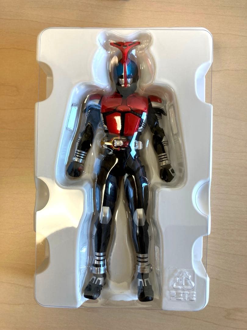 S.H.Figuarts 真骨彫 仮面ライダー カブト ガタック ロゴ