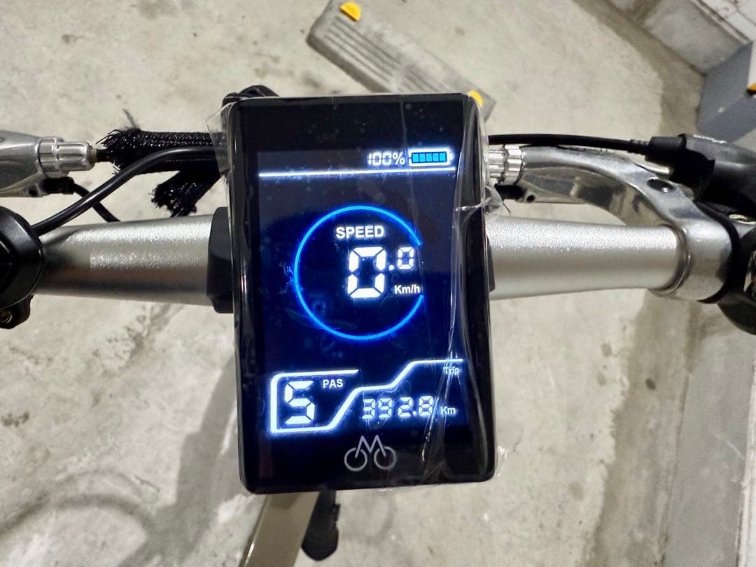 美品 正規品 MATY CITY GOLD 走行距離390km 室内保管