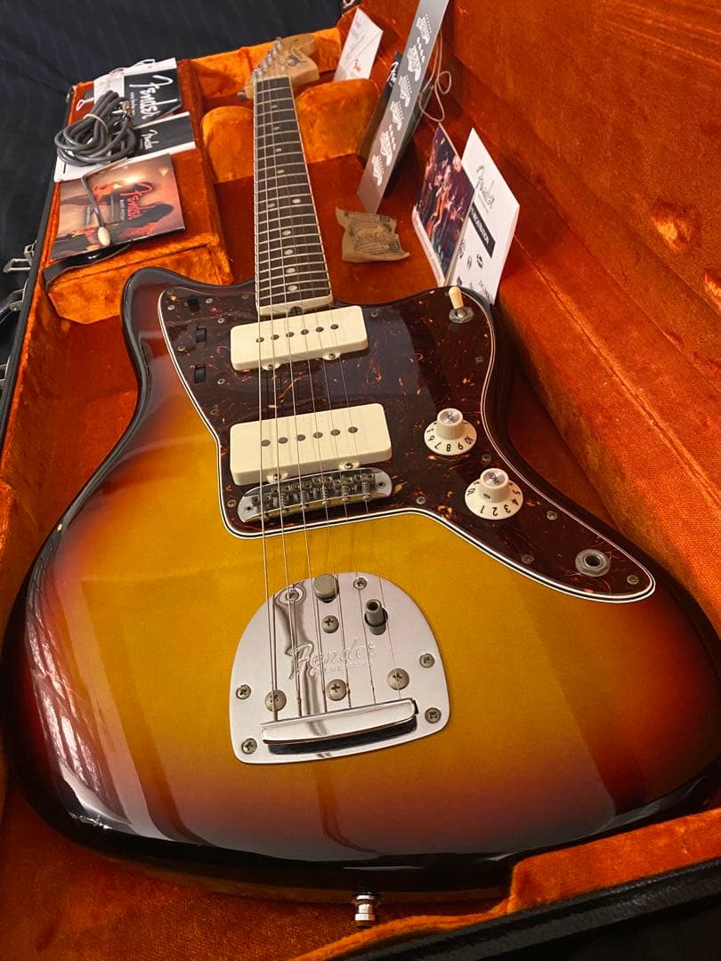 ギター Fender New AmericanVintage 65 Jazzmaster