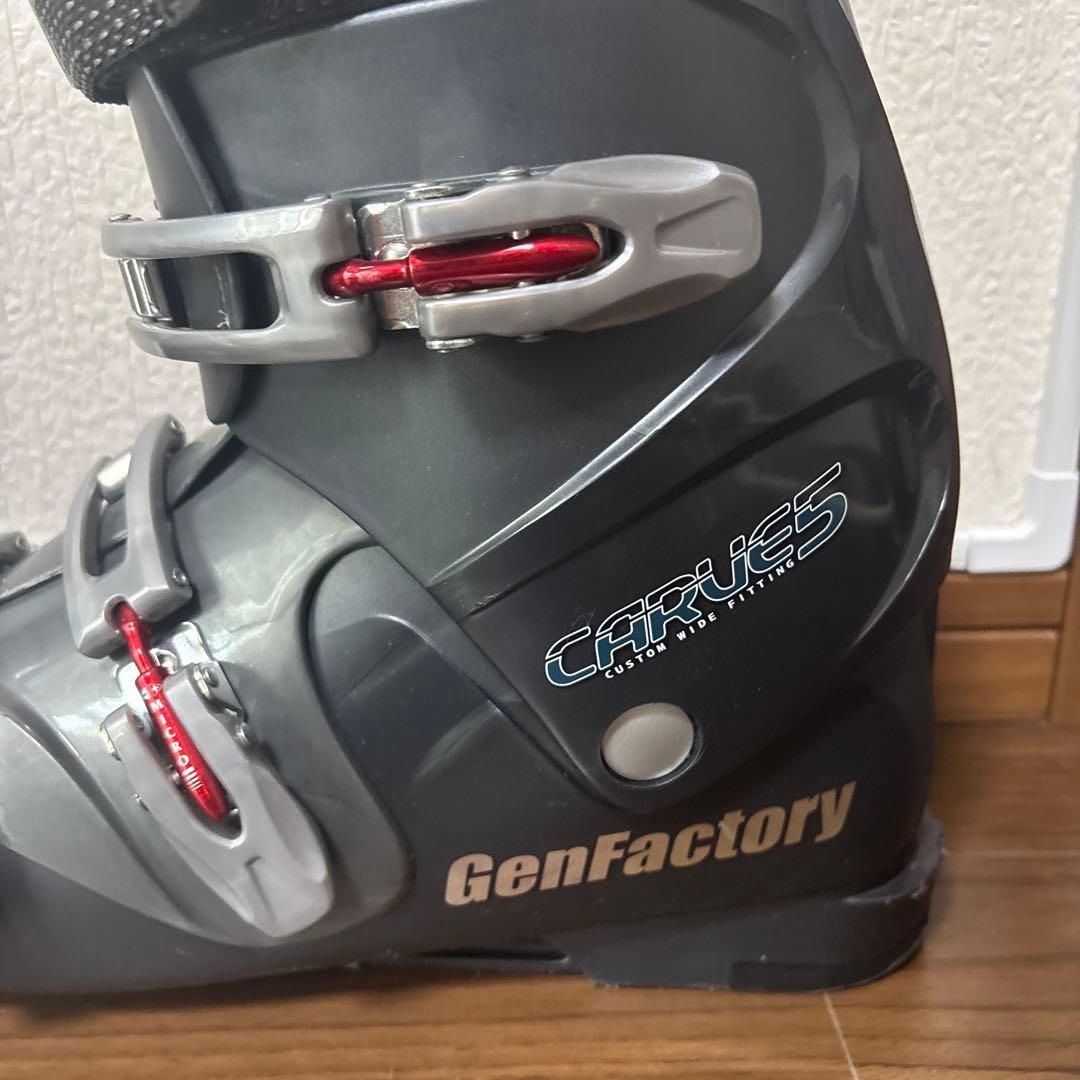 GenFactory CARVE5 男性用スキー用ブーツ 28〜28.5㎝