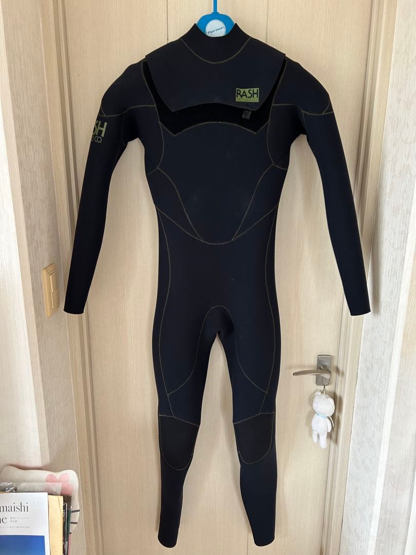 rash ウェットスーツ　ジャーフル　3ミリ　状態　良　既成　Ｌ