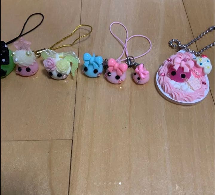 ほっぺちゃん　キーホルダー　置き物　シール