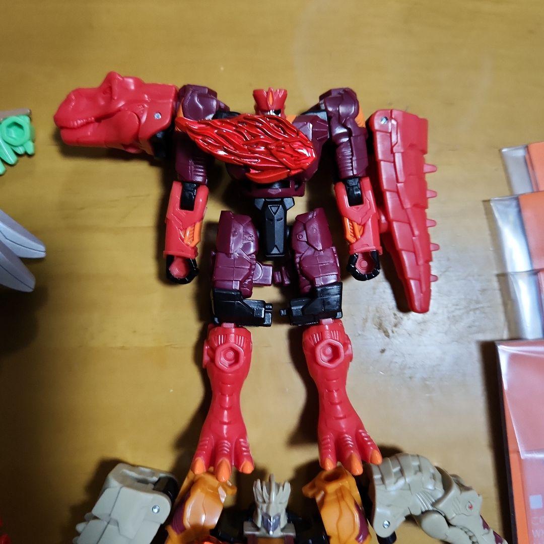 トランスフォーマー　ワイルドキング　エナジービースト8体セット