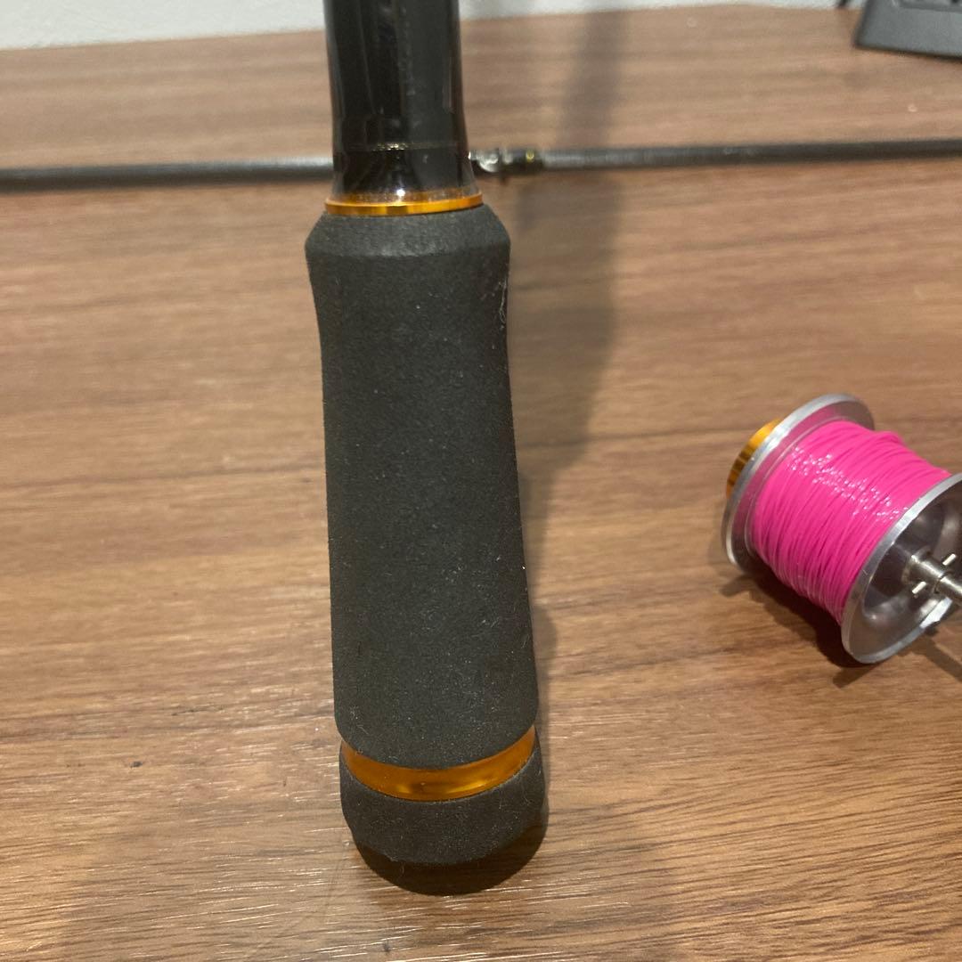 N*u様 ナマズ、バス釣り用　ベイトロッド、リール