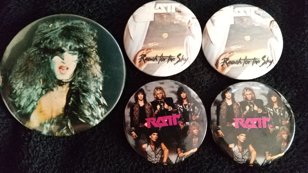 【希少】RATT・KISS ポール・スタンレー缶バッジ 当時物