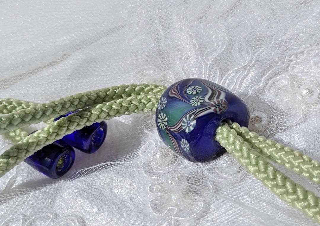 吉田正子トンボ玉（貳拾）　「江戸組み紐」ネックレス　ガラス玉に込めた日本画