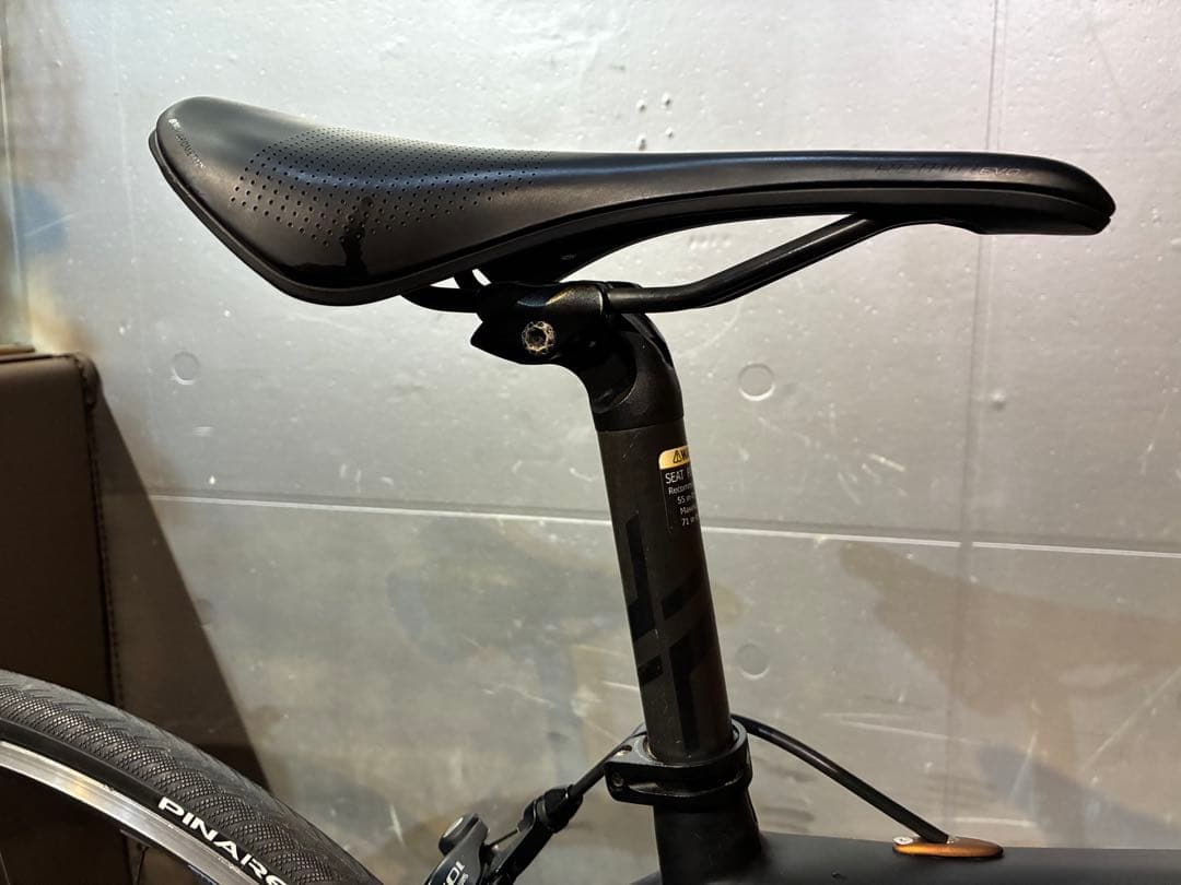 J21 中古ロードバイク スペシャライズド tarmac Sl4 490mm