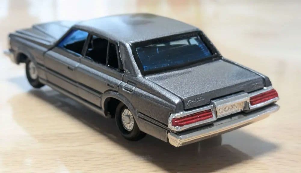 ヴィギナークラウンミニカー