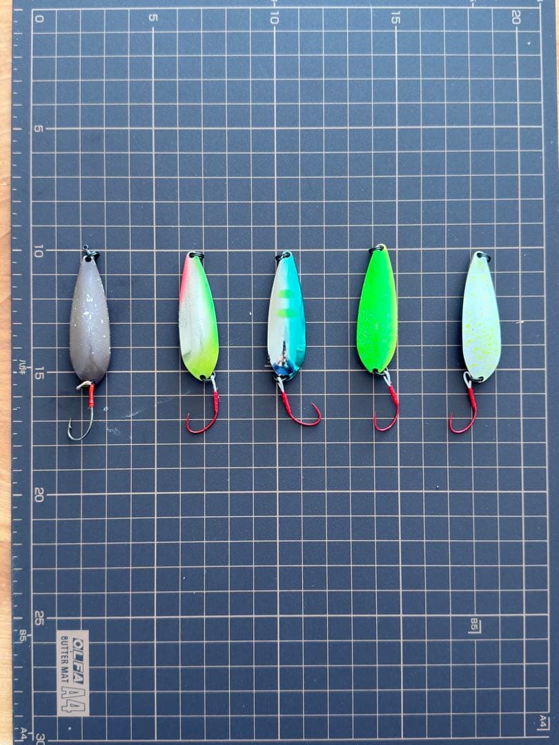 レイクトラウト　ルアーセット