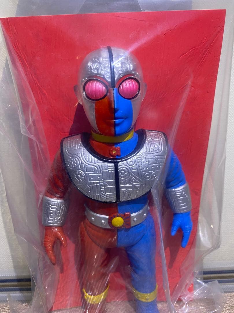 メディコムトイ　東映レトロソフビコレクション　人造人間　キカイダー01 新色