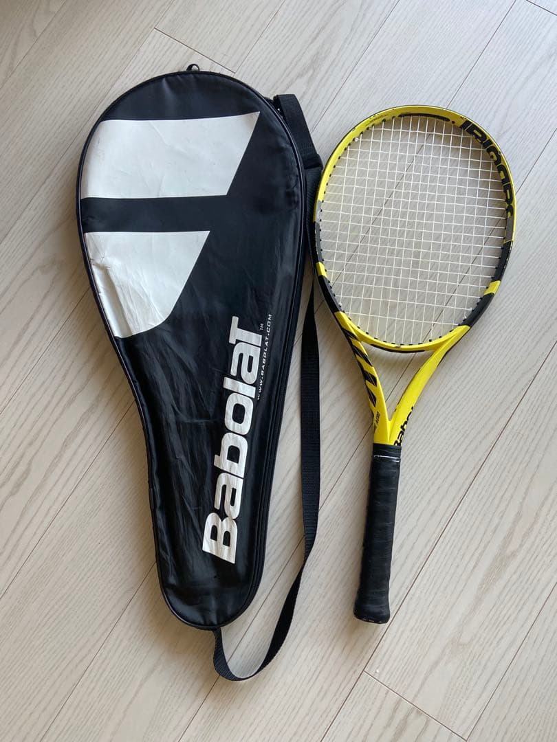 Babolat Pure Aero テニスラケット ケース付き
