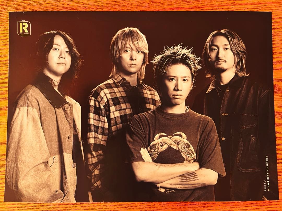 【希少】ONE OK ROCK DETOX Tシャツ&マガジンセット