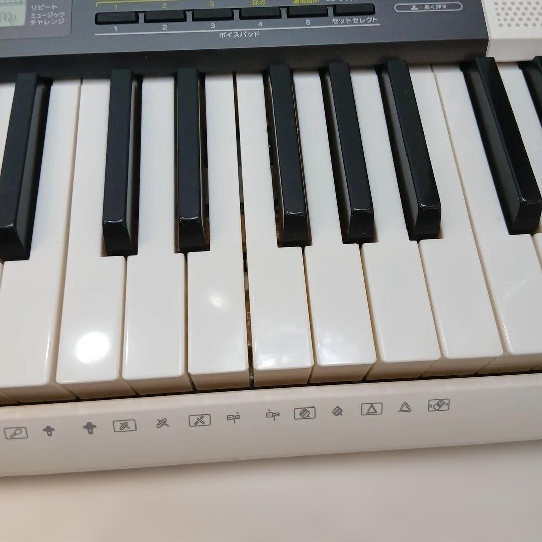 CASIO　LK-116　光ナビゲーション　61鍵キーボード